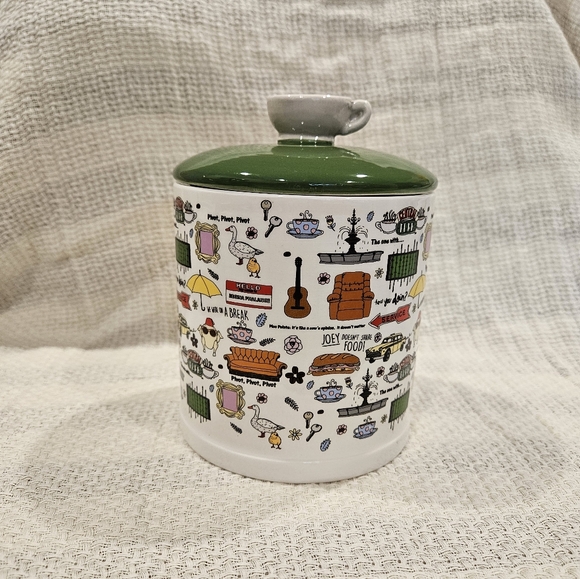 Friends TV Show Canister Cookie Jar - Picture 2 of 7